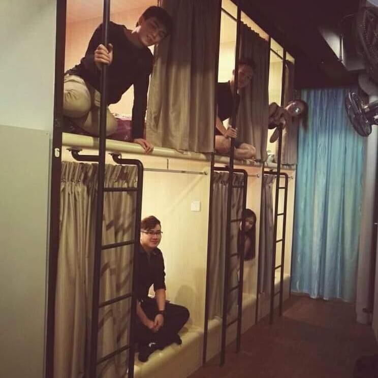 Joka-joka Rumah tetamu *